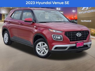 Certified 2023 Hyundai Venue SE image 1