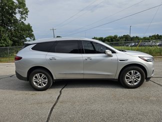 Used 2021 Buick Enclave Essence image 1