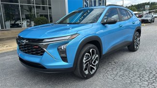 New 2025 Chevrolet Trax RS image 1