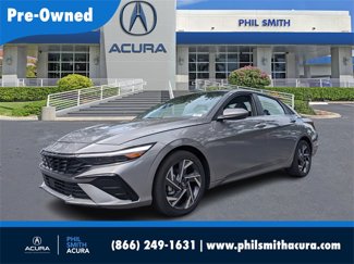 Used 2025 Hyundai Elantra SEL image 1