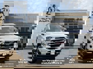 Used 2021 GMC Terrain SLT image 1