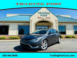 Used 2016 Chrysler 200 Limited w/ Convenience Group image 1