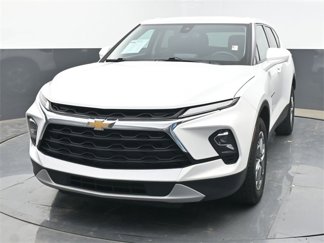 Used 2023 Chevrolet Blazer LT image 1