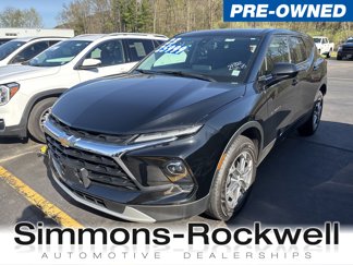 Used 2023 Chevrolet Blazer LT image 1
