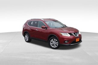 Used 2015 Nissan Rogue SV image 1