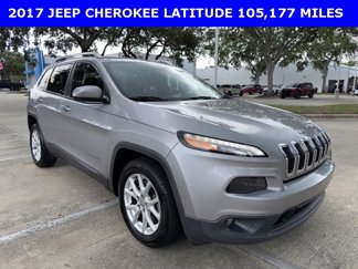 Used 2017 Jeep Cherokee Latitude image 1