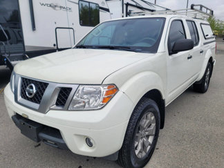 Used 2020 Nissan Frontier SV image 1