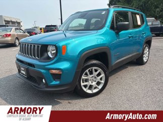 Certified 2022 Jeep Renegade Latitude w/ Convenience Group image 1