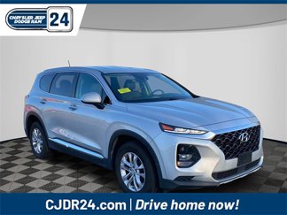 Used 2019 Hyundai Santa Fe SE image 1