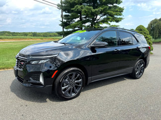 Used 2024 Chevrolet Equinox RS w/ LPO, Floor Liner Package image 1