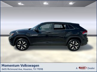 Certified 2022 Volkswagen Atlas Cross Sport SE image 1