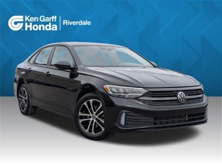 Used 2024 Volkswagen Jetta Sport image 1