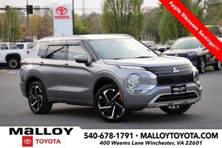 Used 2022 Mitsubishi Outlander SEL image 1