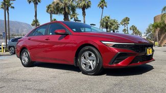 Certified 2025 Hyundai Elantra SE image 1