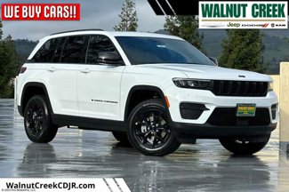 New 2025 Jeep Grand Cherokee Altitude image 1
