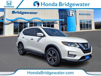 Used 2018 Nissan Rogue SL w/ Premium Package image 1