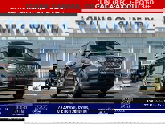 Used 2021 Lincoln Corsair Reserve image 1