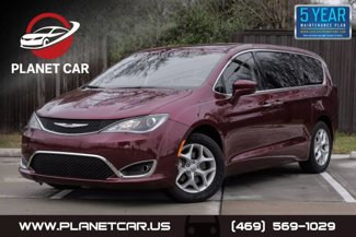 Used 2018 Chrysler Pacifica Touring Plus w/ Tire & Wheel Group image 1