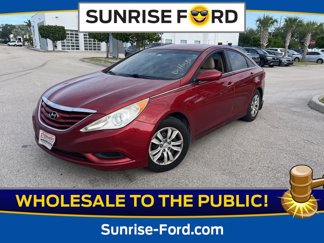 Used 2013 Hyundai Sonata GLS image 1