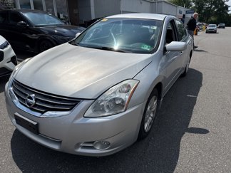 Used 2010 Nissan Altima 2.5 S image 1