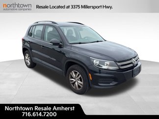 Used 2015 Volkswagen Tiguan S image 1