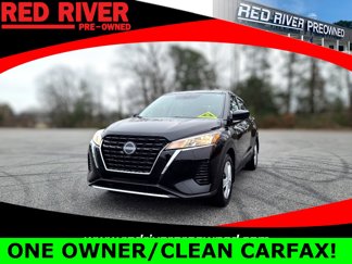 Used 2024 Nissan Kicks S image 1