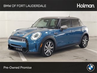 Used 2023 MINI Cooper S w/ Signature Upholstery Package image 1
