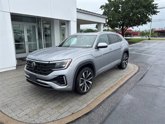 Used 2024 Volkswagen Atlas Cross Sport SEL Premium R-Line image 1