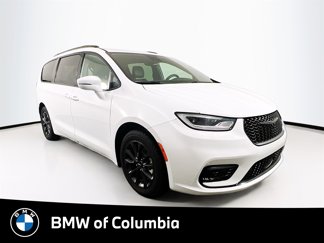 Used 2021 Chrysler Pacifica Touring-L w/ S Appearance Package image 1