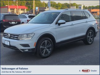 Used 2018 Volkswagen Tiguan SEL w/ 3rd Row Seat Package image 1