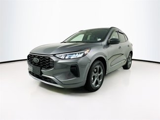 Used 2023 Ford Escape ST-Line image 1