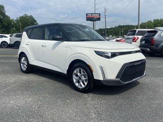 New 2025 Kia Soul image 1