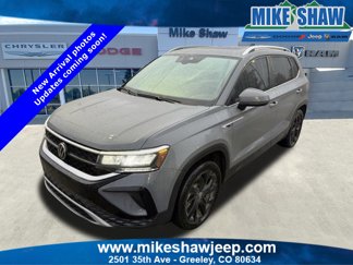 Used 2023 Volkswagen Taos SE image 1
