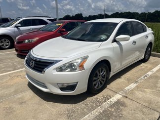 Used 2015 Nissan Altima 2.5 S w/ Special Edition Package image 1