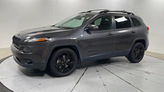 Used 2016 Jeep Cherokee Latitude w/ Comfort/Convenience Group image 1