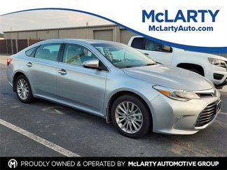 Used 2016 Toyota Avalon XLE Premium image 1