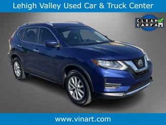 Used 2018 Nissan Rogue SV image 1