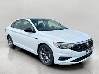 Used 2021 Volkswagen Jetta R-Line w/ R-Line Cold Weather Package image 1