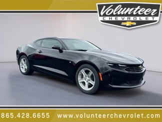 Used 2023 Chevrolet Camaro LT image 1