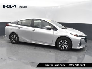 Used 2017 Toyota Prius Prime Premium image 1