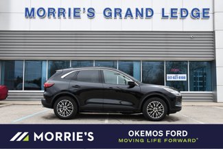 Used 2024 Ford Escape SE image 1