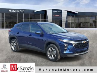 Used 2024 Chevrolet Trax LT w/ Driver Confidence Package image 1
