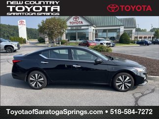 Used 2022 Nissan Altima 2.5 SL image 1
