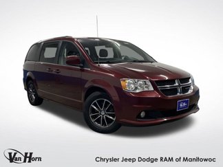 Certified 2017 Dodge Grand Caravan SXT w/ Driver Convenience Group image 1