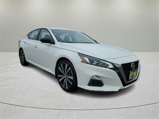 Used 2021 Nissan Altima 2.5 SR w/ SR Premium Package image 1