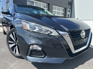 Used 2021 Nissan Altima 2.5 SV image 1