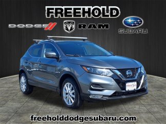 Used 2022 Nissan Rogue Sport SV image 1