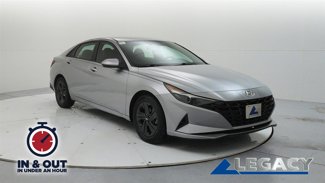 Used 2021 Hyundai Elantra SEL image 1