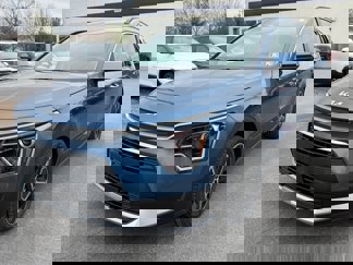Used 2023 Kia Niro EX w/ EX Cold Weather Package image 1