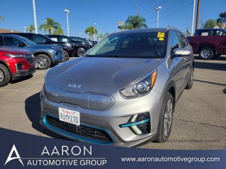 Used 2022 Kia Niro EX image 1